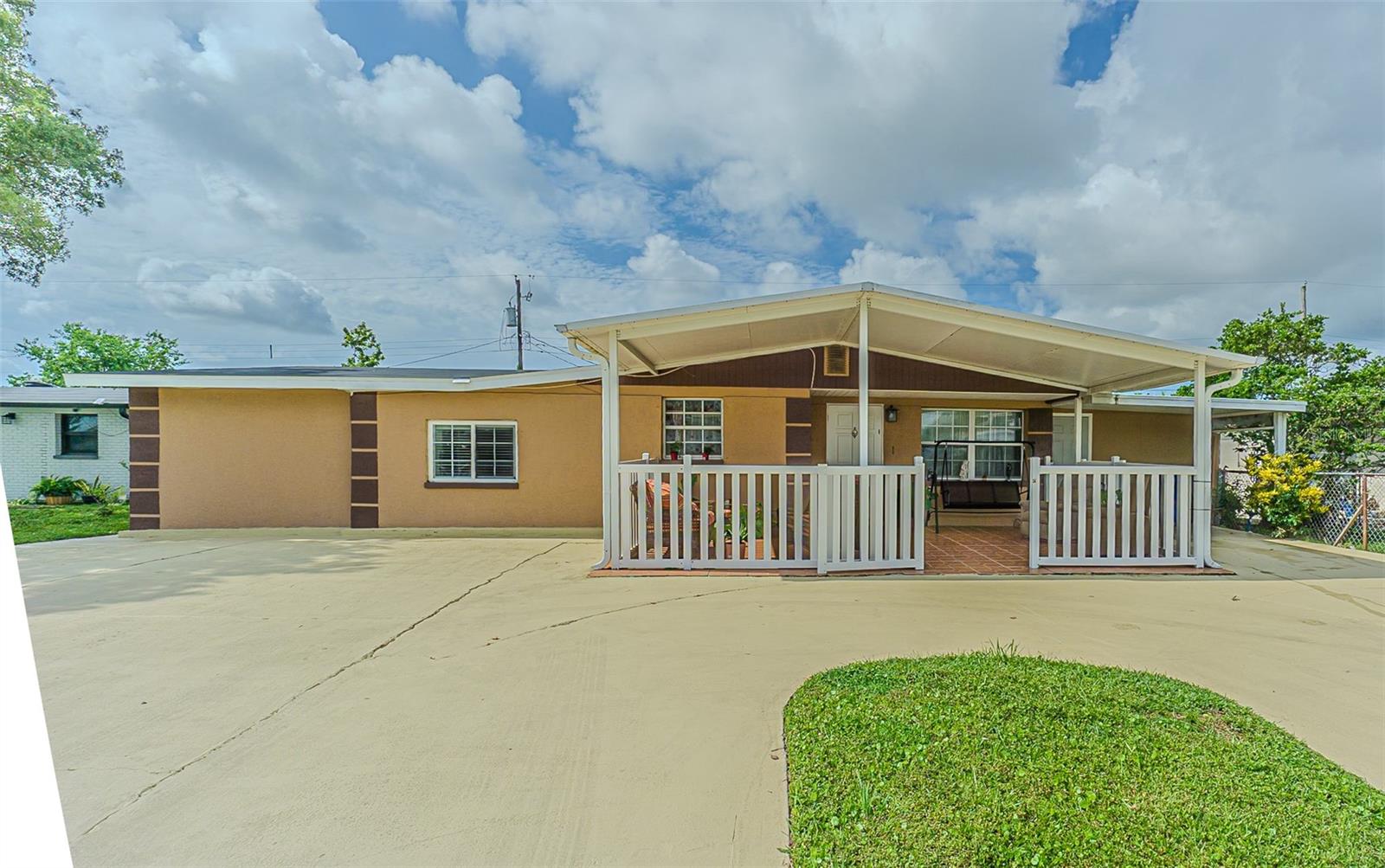 4536 W Idlewild Ave Property Photo 3