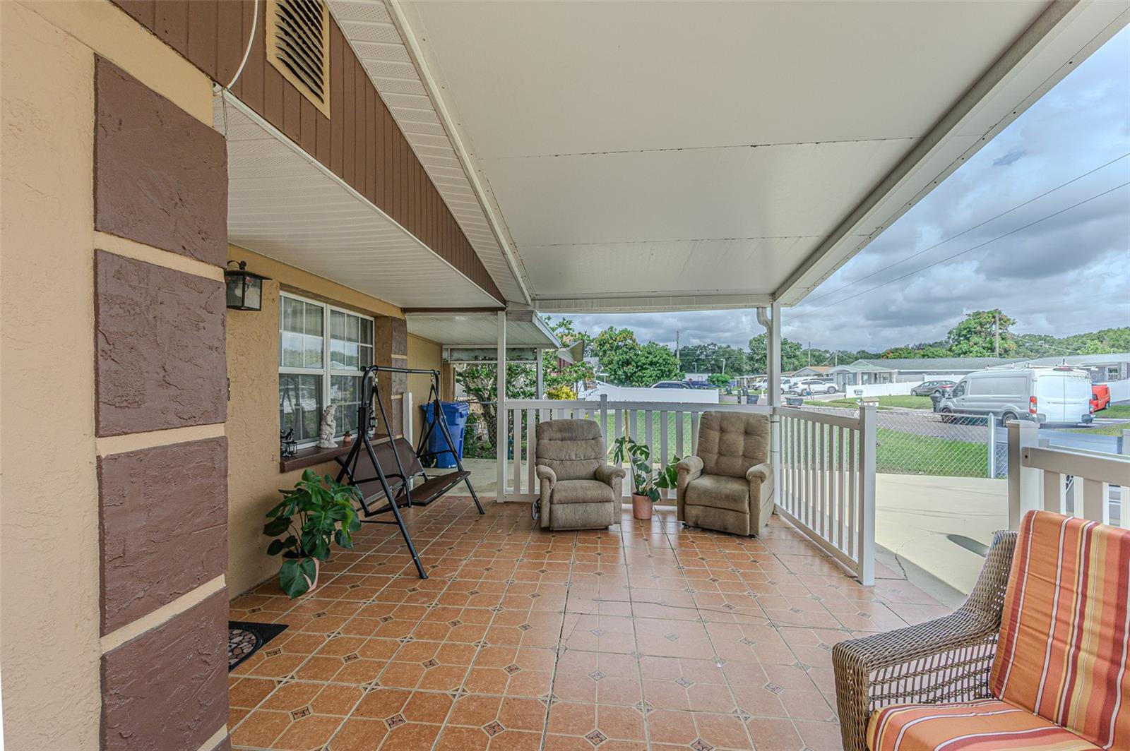 4536 W Idlewild Ave Property Photo 4