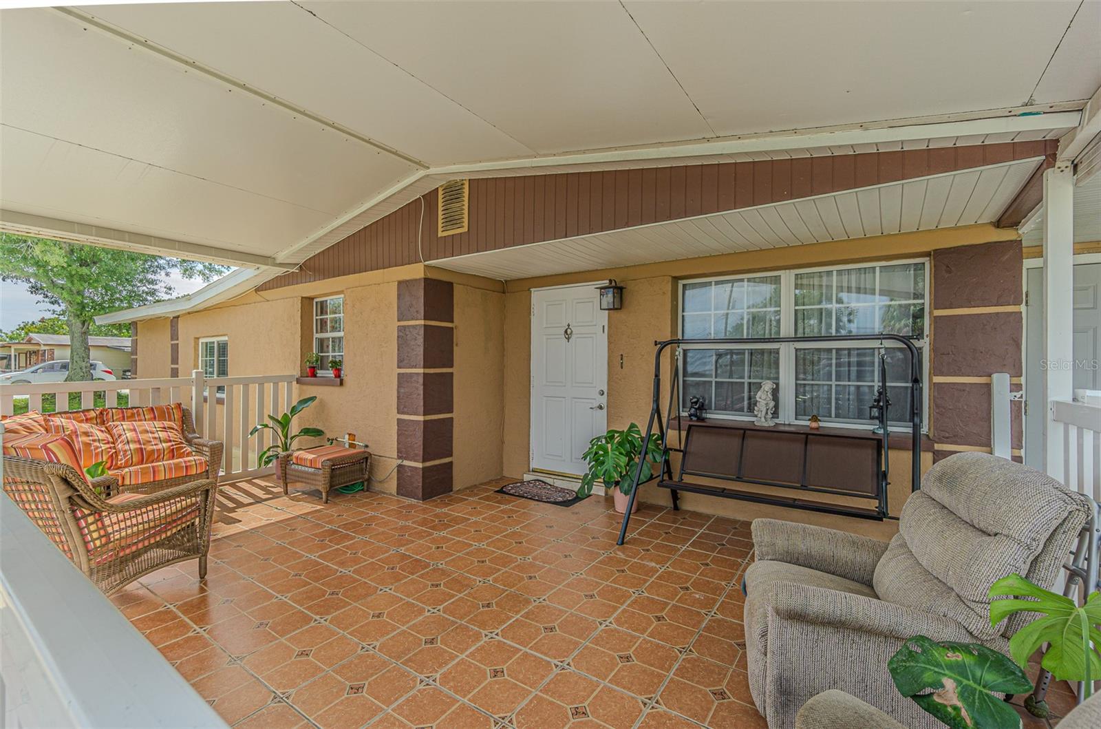 4536 W Idlewild Ave Property Photo 5