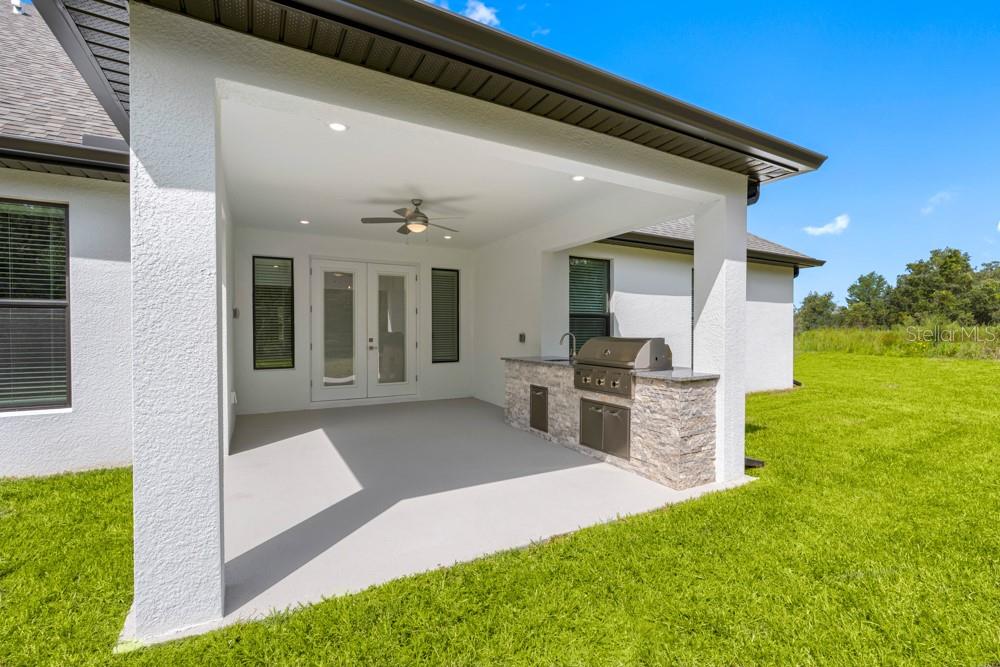 17521 Lippizan Ln Property Photo 3