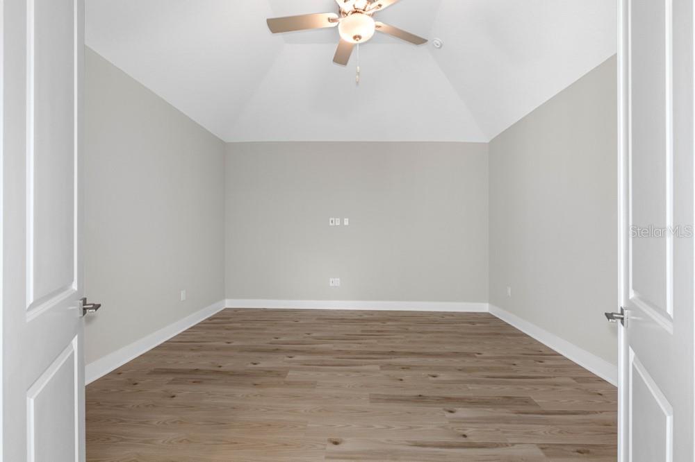 17521 Lippizan Ln Property Photo 10