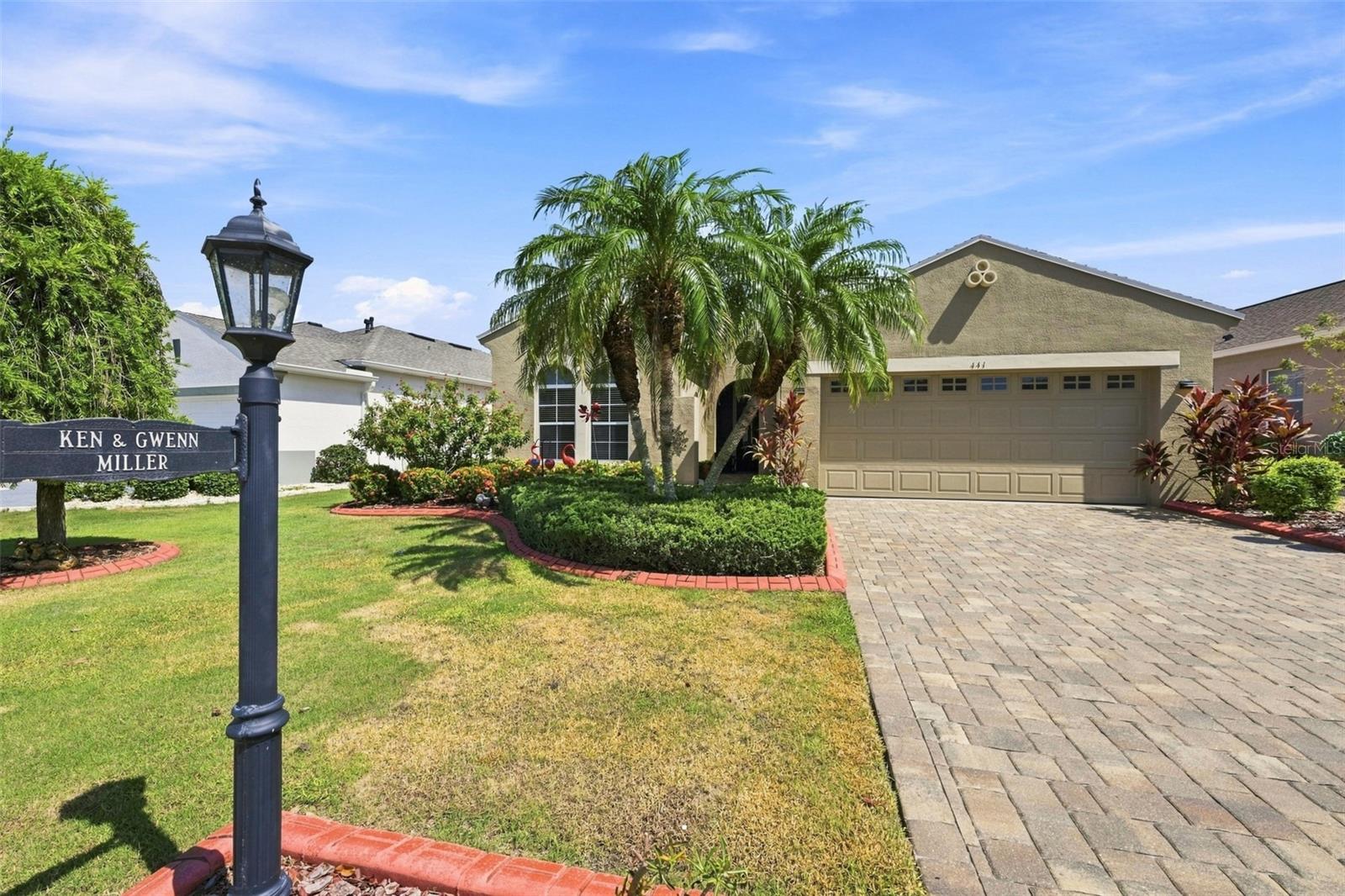 441 Noble Faire Dr Property Photo 2