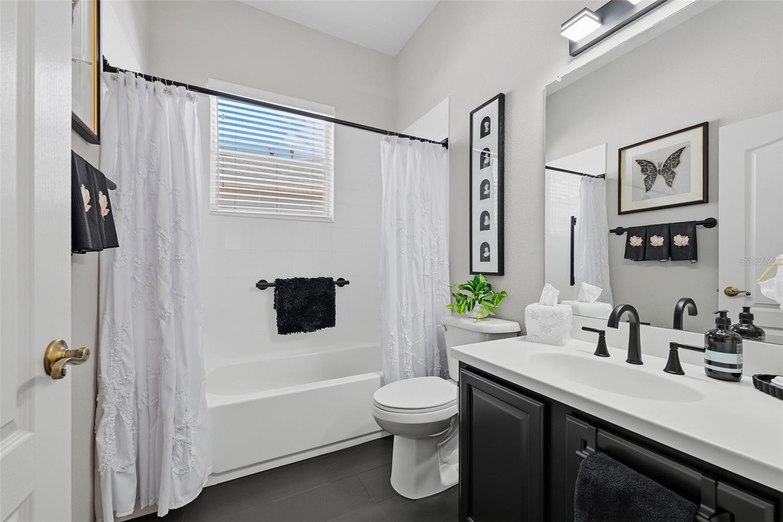 441 Noble Faire Dr Property Photo 34
