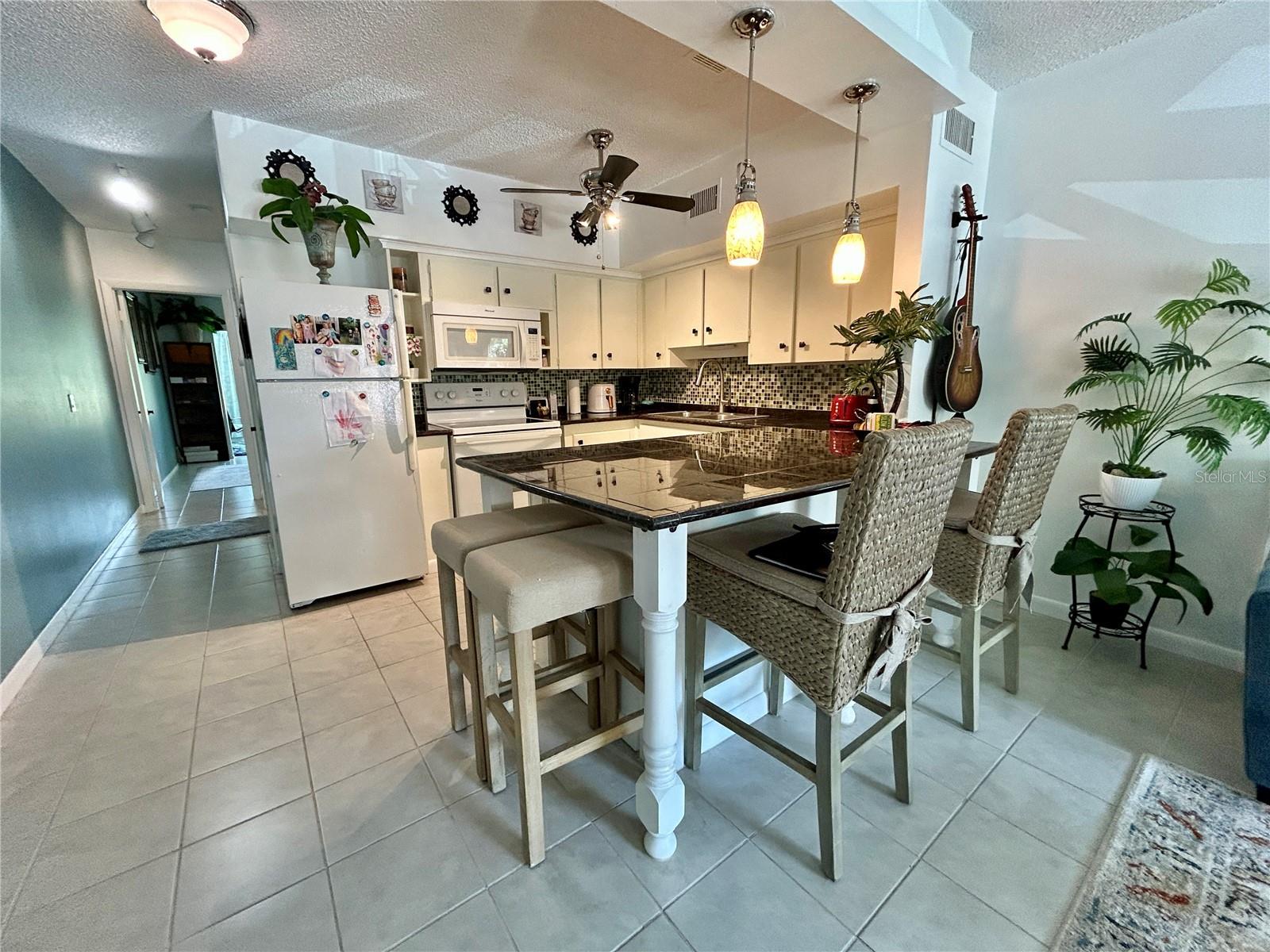 2400 Franciscan Dr #34 Property Photo 8