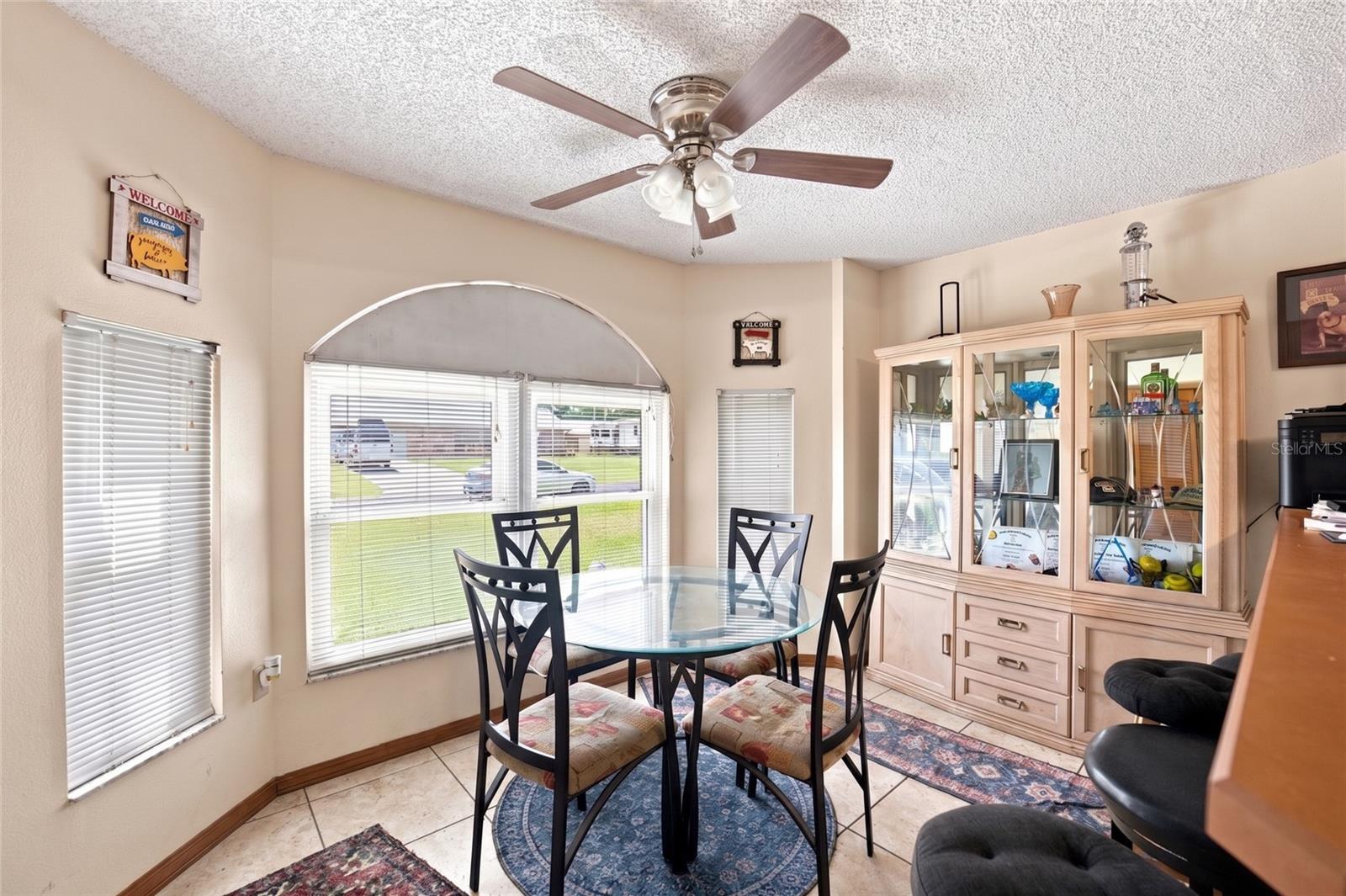 5552 Flint Rd Property Photo 8