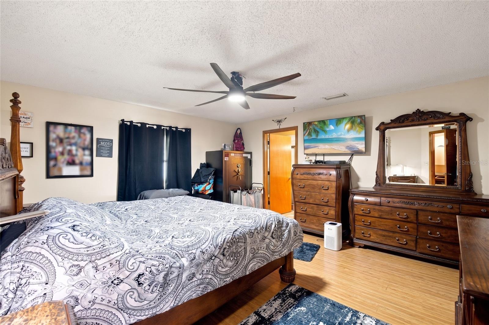 5552 Flint Rd Property Photo 9