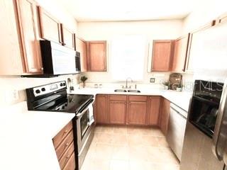 12253 Country White Cir Property Photo 14