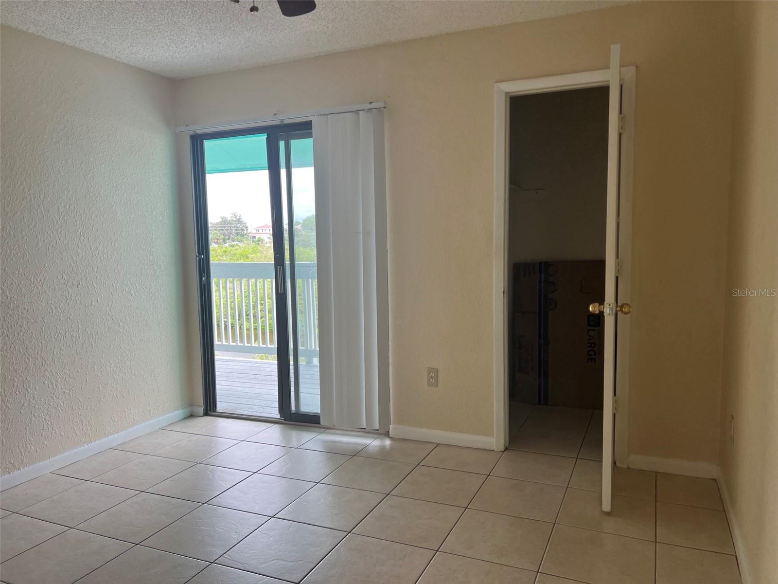 455 Alt 19 S #202 Property Photo 4