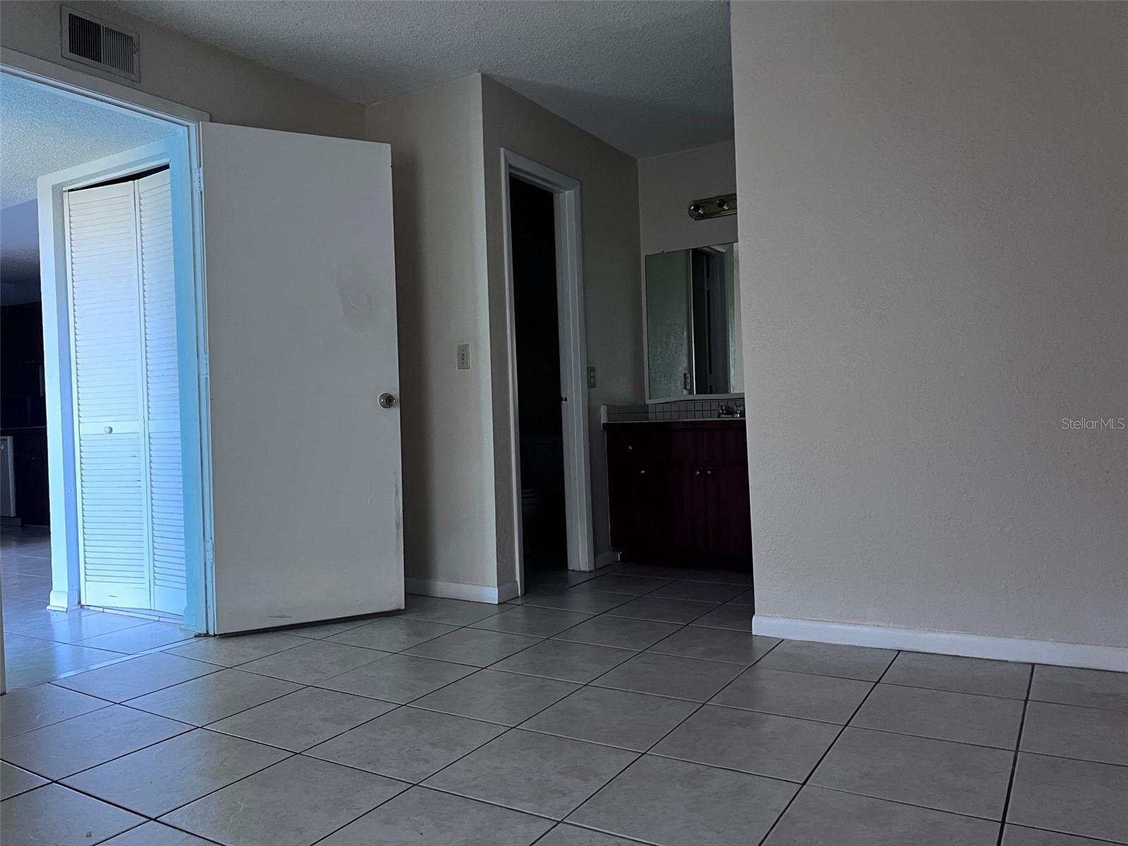 455 Alt 19 S #202 Property Photo 19