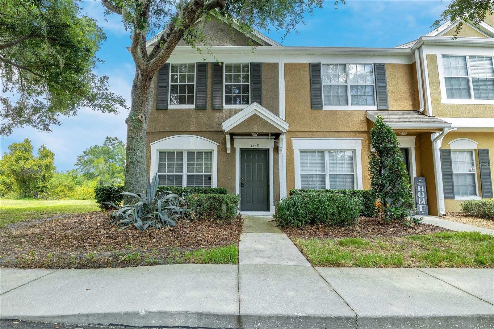 1338 STANDRIDGE DR Property Photo 1