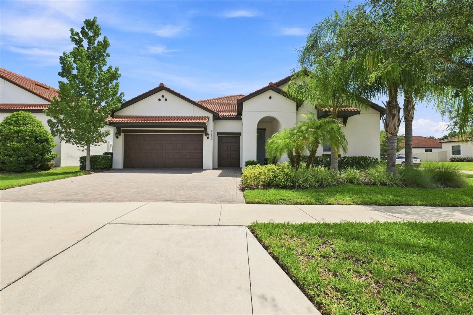 16920 Scuba Crest St Property Photo 45