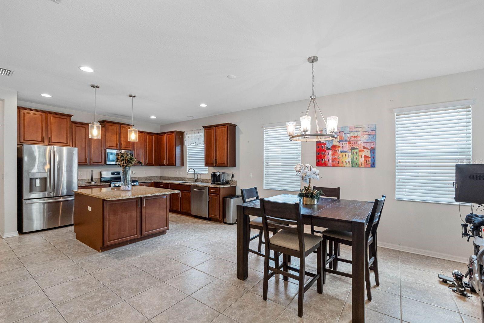 15913 Oakleaf Run Dr Property Photo 4