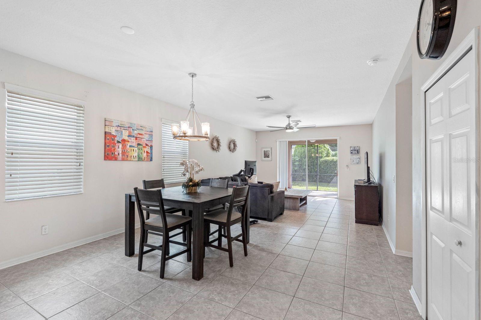 15913 Oakleaf Run Dr Property Photo 7