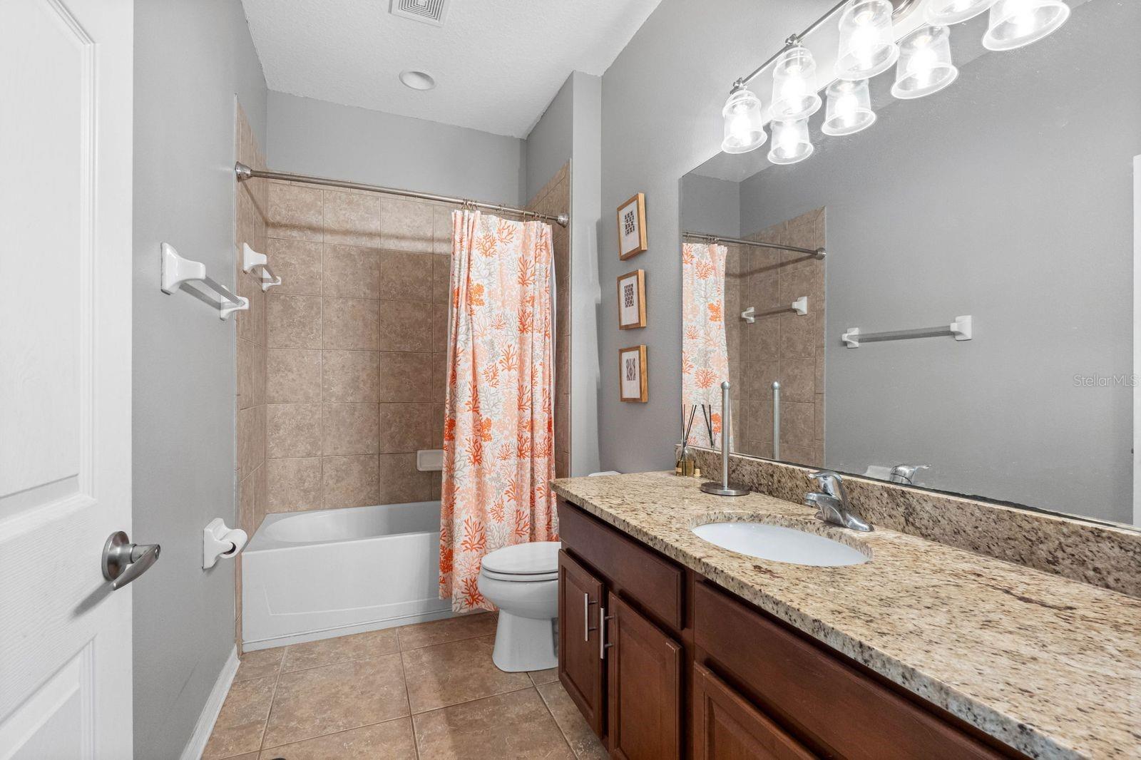 15913 Oakleaf Run Dr Property Photo 16