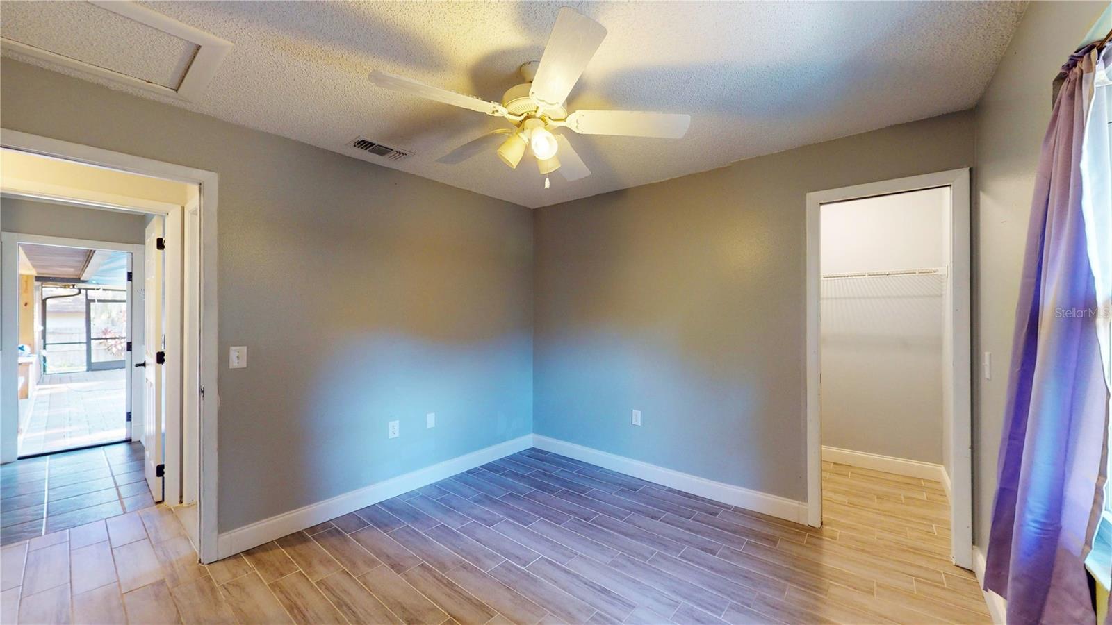 7121 Odoniel Loop W Property Photo 21