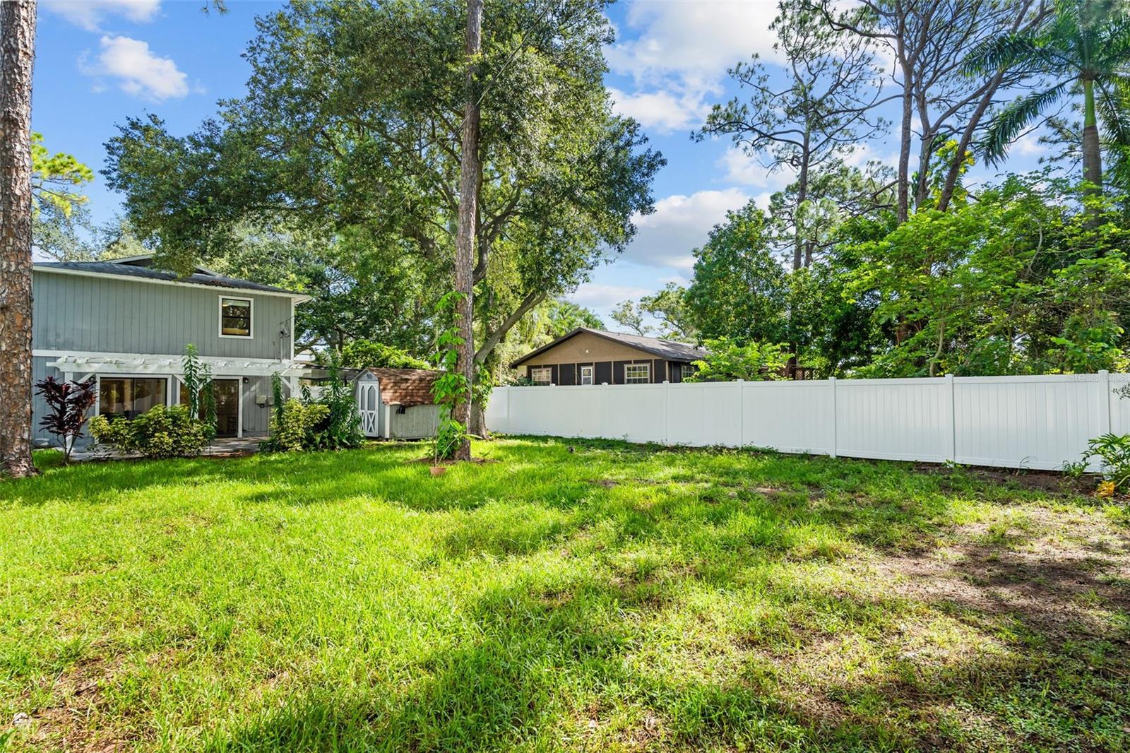 138 69th Ave N Property Photo 47