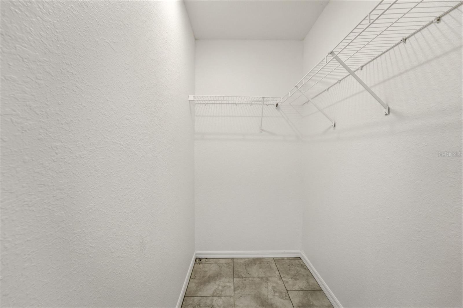 5498 Bayberry St Property Photo 8