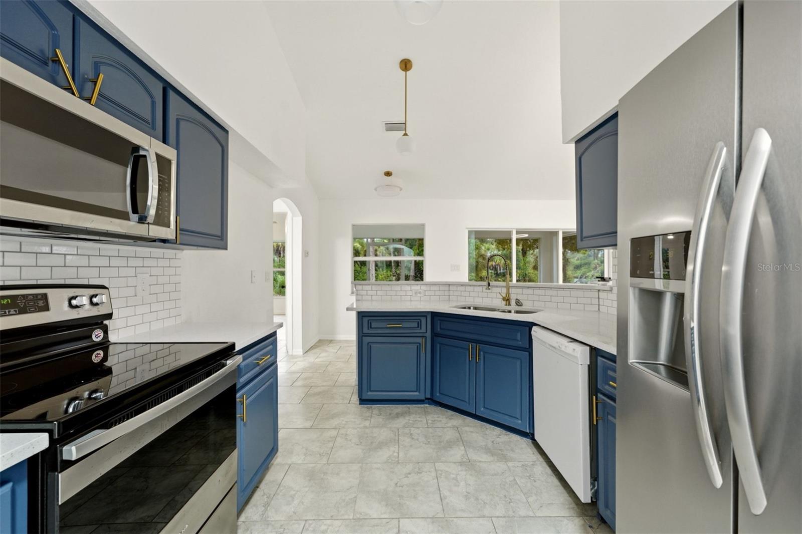 5498 Bayberry St Property Photo 17