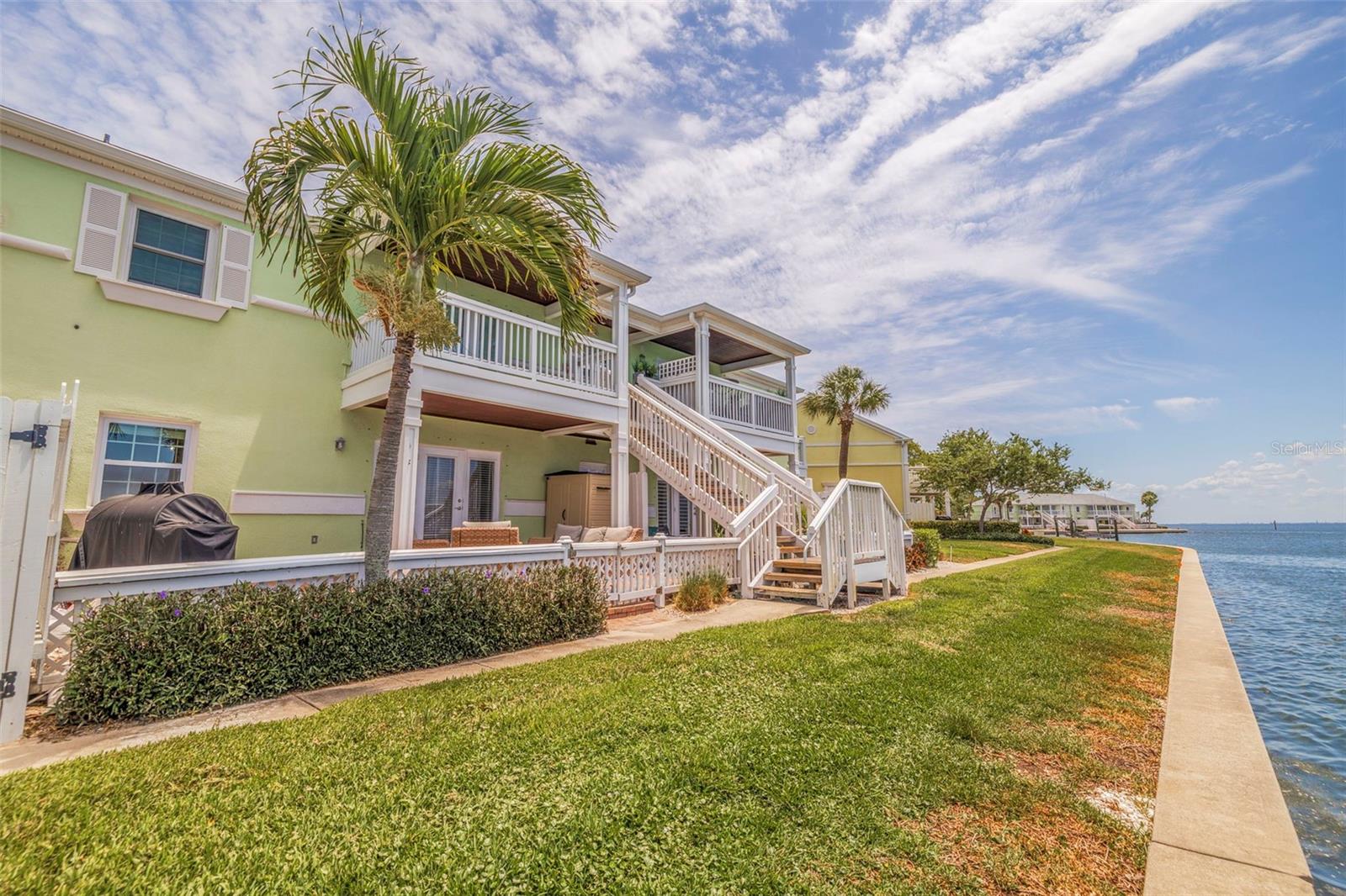 5266 Beach Dr Se #b Property Photo 16