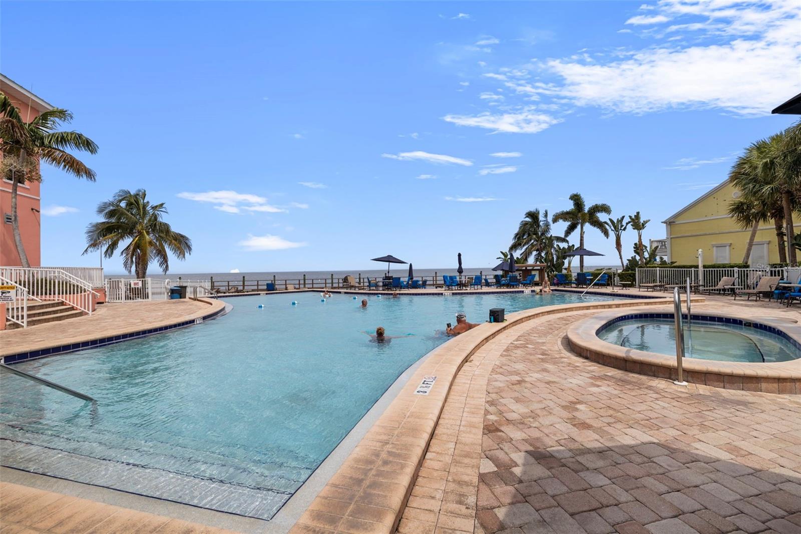 5266 Beach Dr Se #b Property Photo 19
