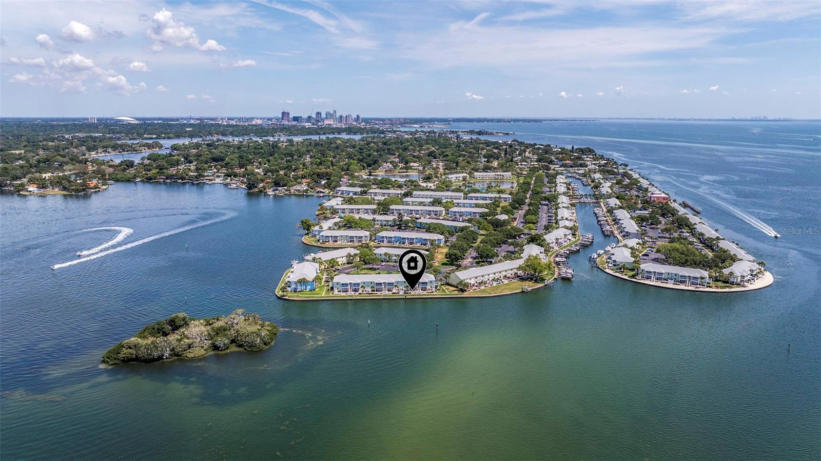 5266 Beach Dr Se #b Property Photo 27