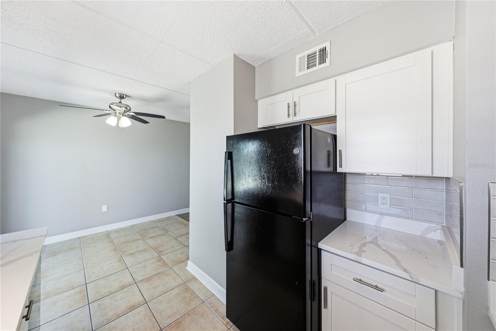 1170 Rue Des Chateaux #1a Property Photo 18