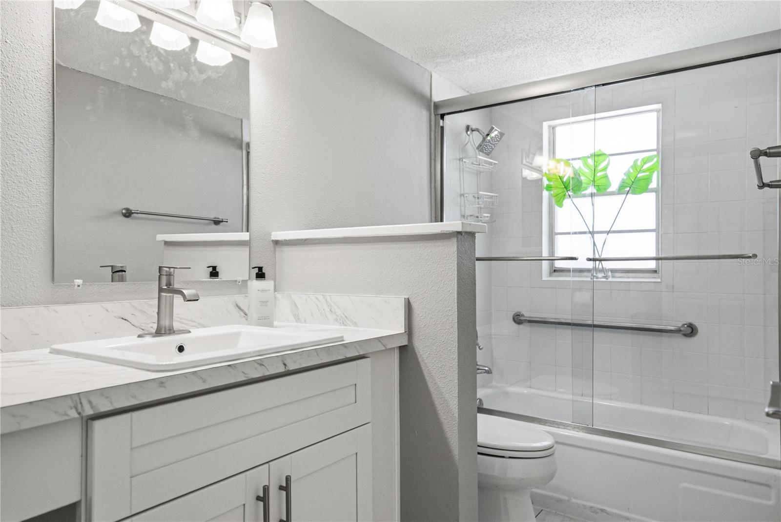 1170 Rue Des Chateaux #1a Property Photo 28