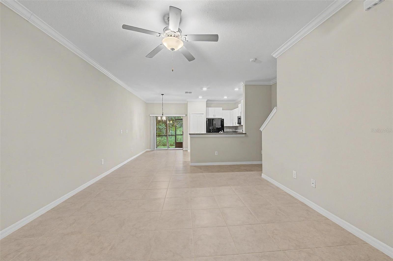 1599 Cassius St Property Photo 4
