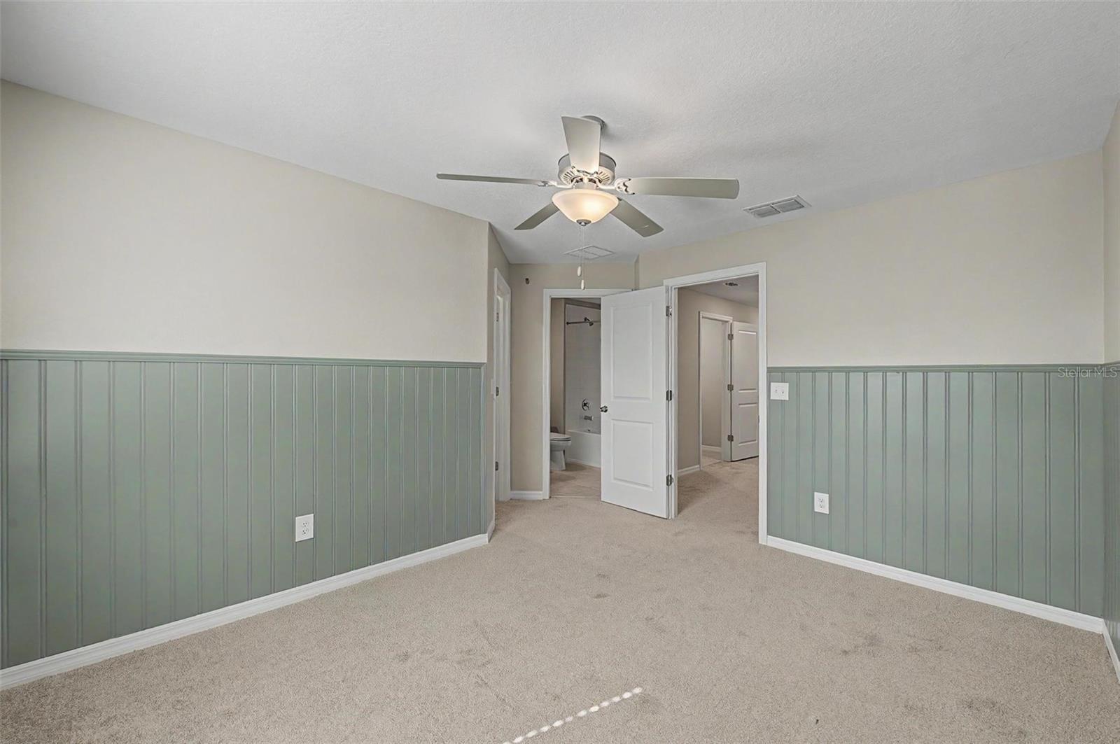 1599 Cassius St Property Photo 33