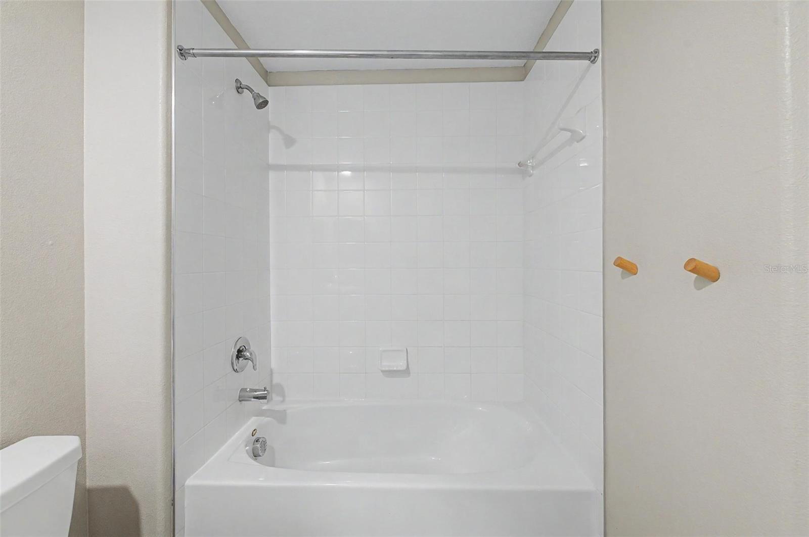 1599 Cassius St Property Photo 37
