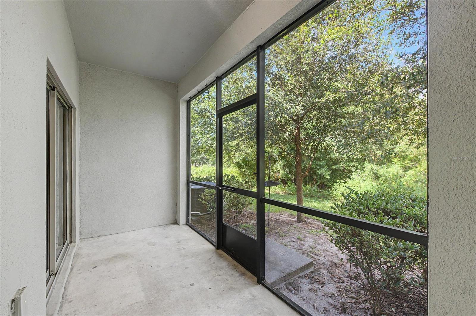 1599 Cassius St Property Photo 40