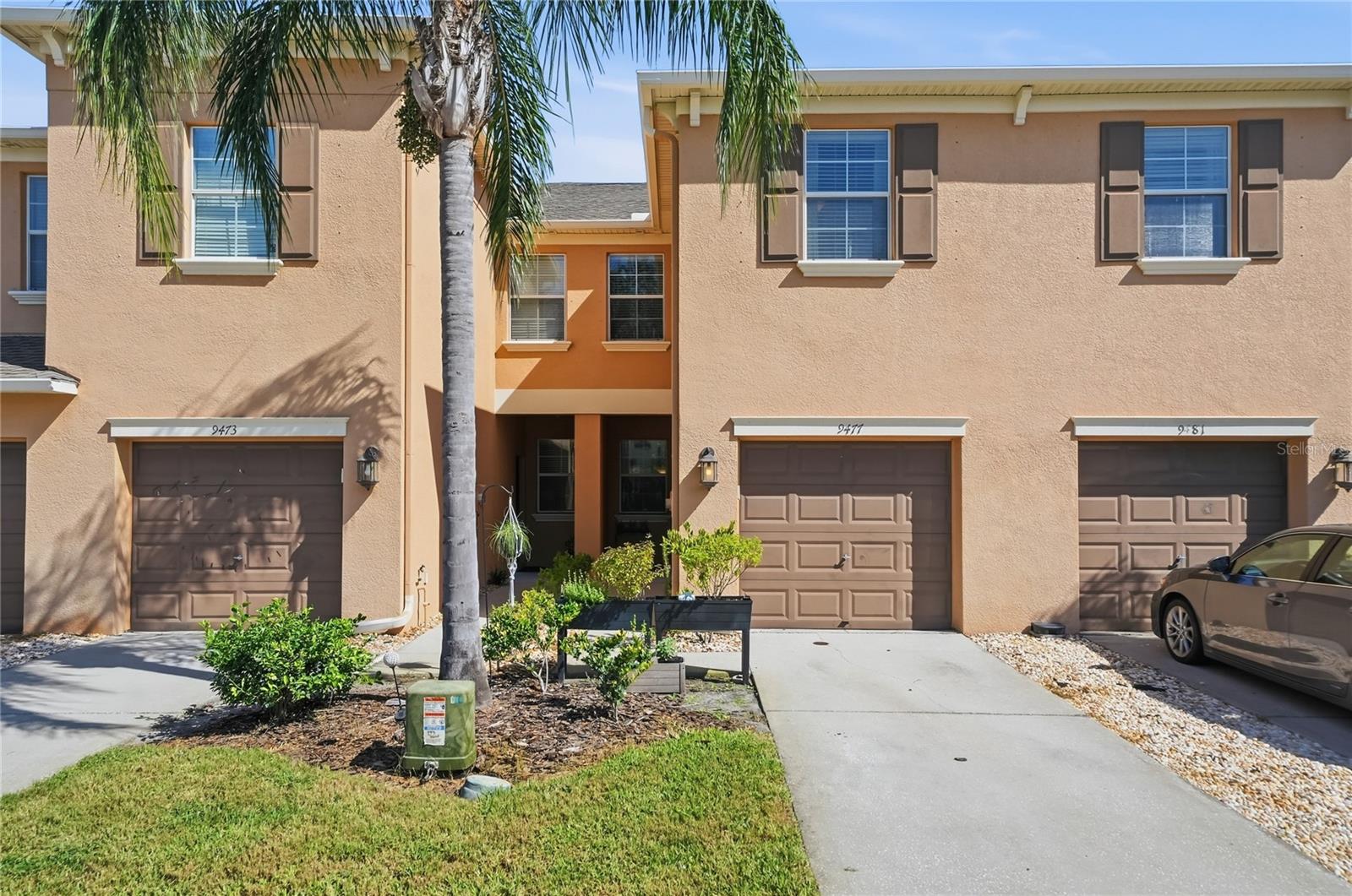 9477 Trumpet Vine Loop Property Photo 1