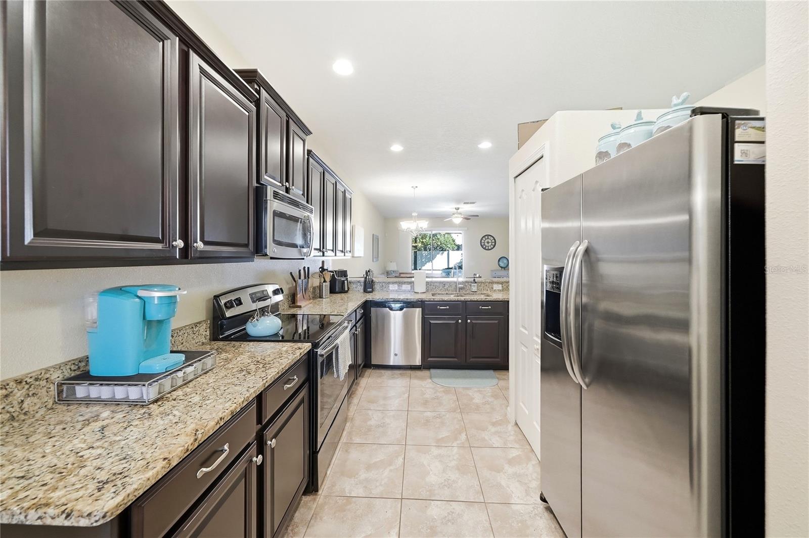 9477 Trumpet Vine Loop Property Photo 11