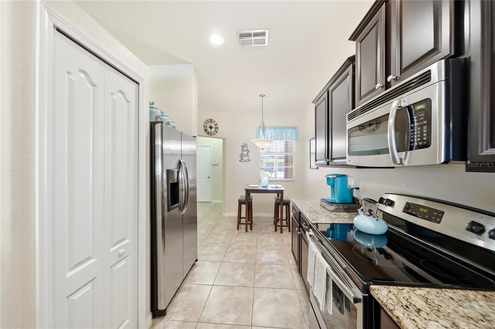 9477 Trumpet Vine Loop Property Photo 13