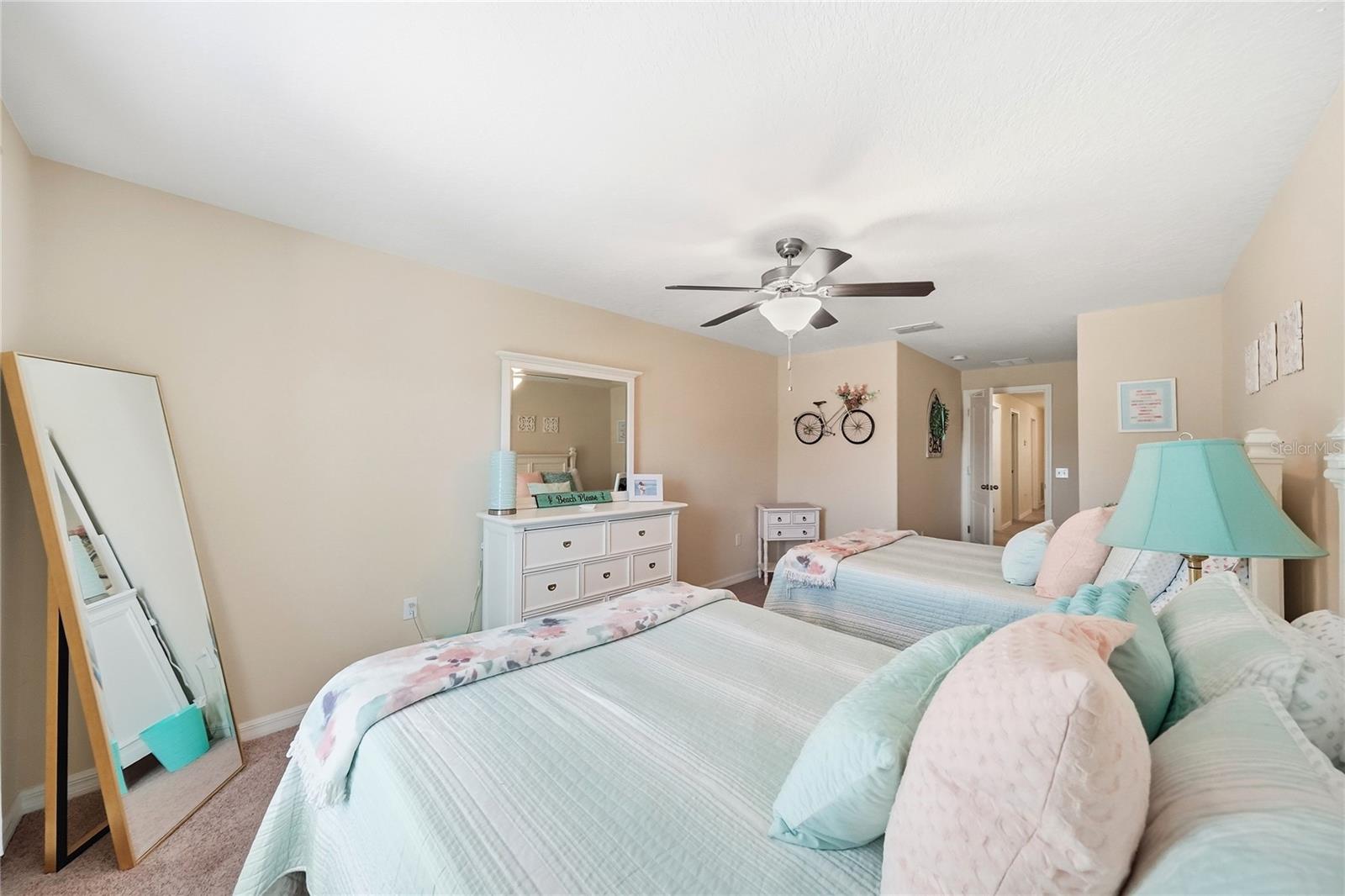 9477 Trumpet Vine Loop Property Photo 23