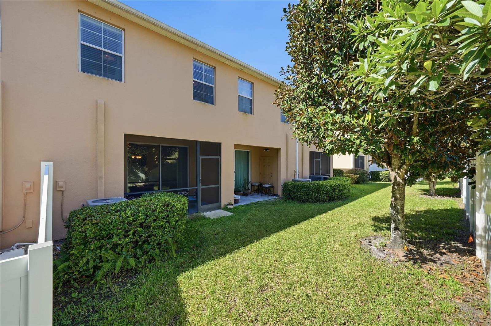 9477 Trumpet Vine Loop Property Photo 46