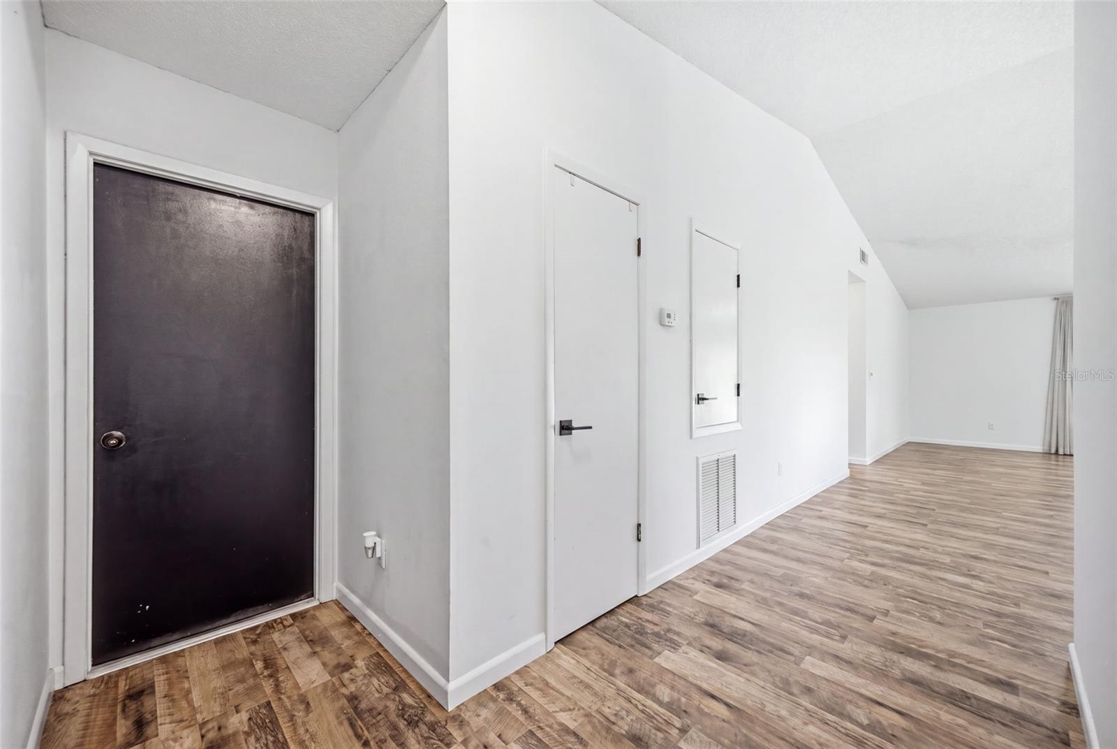 1705 Cinnabar Ct Property Photo 7