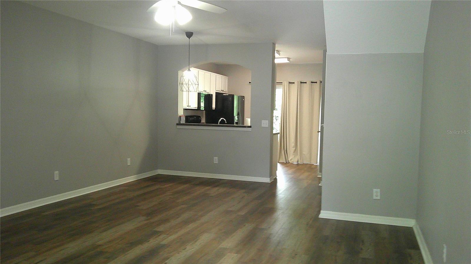 5718 Fishhawk Ridge Dr Property Photo 5