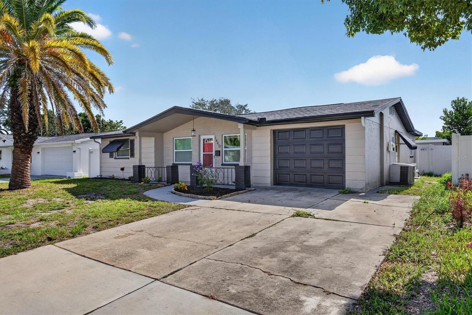 1440 NORMANDY BLVD