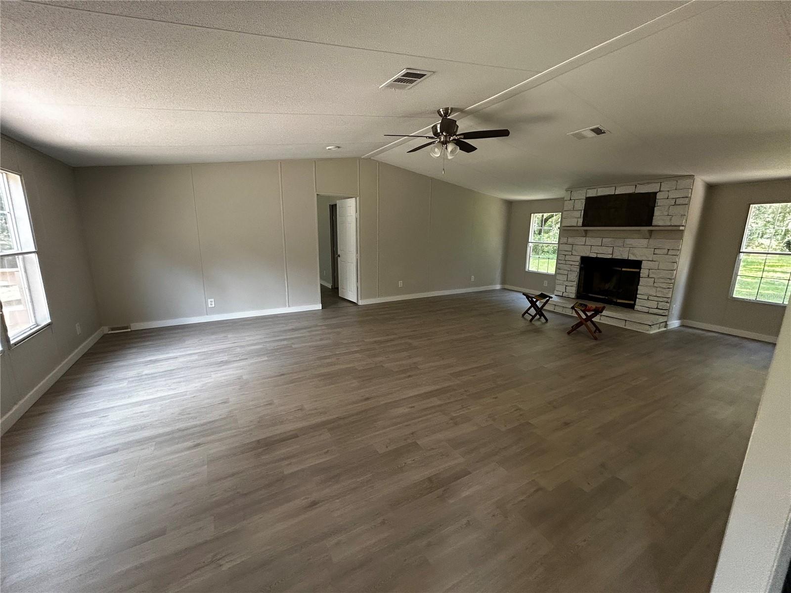 40838 Sutorus Rd Property Photo 6