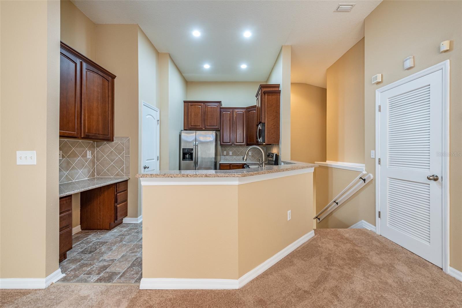 6750 Eagle Feather Dr Property Photo 9