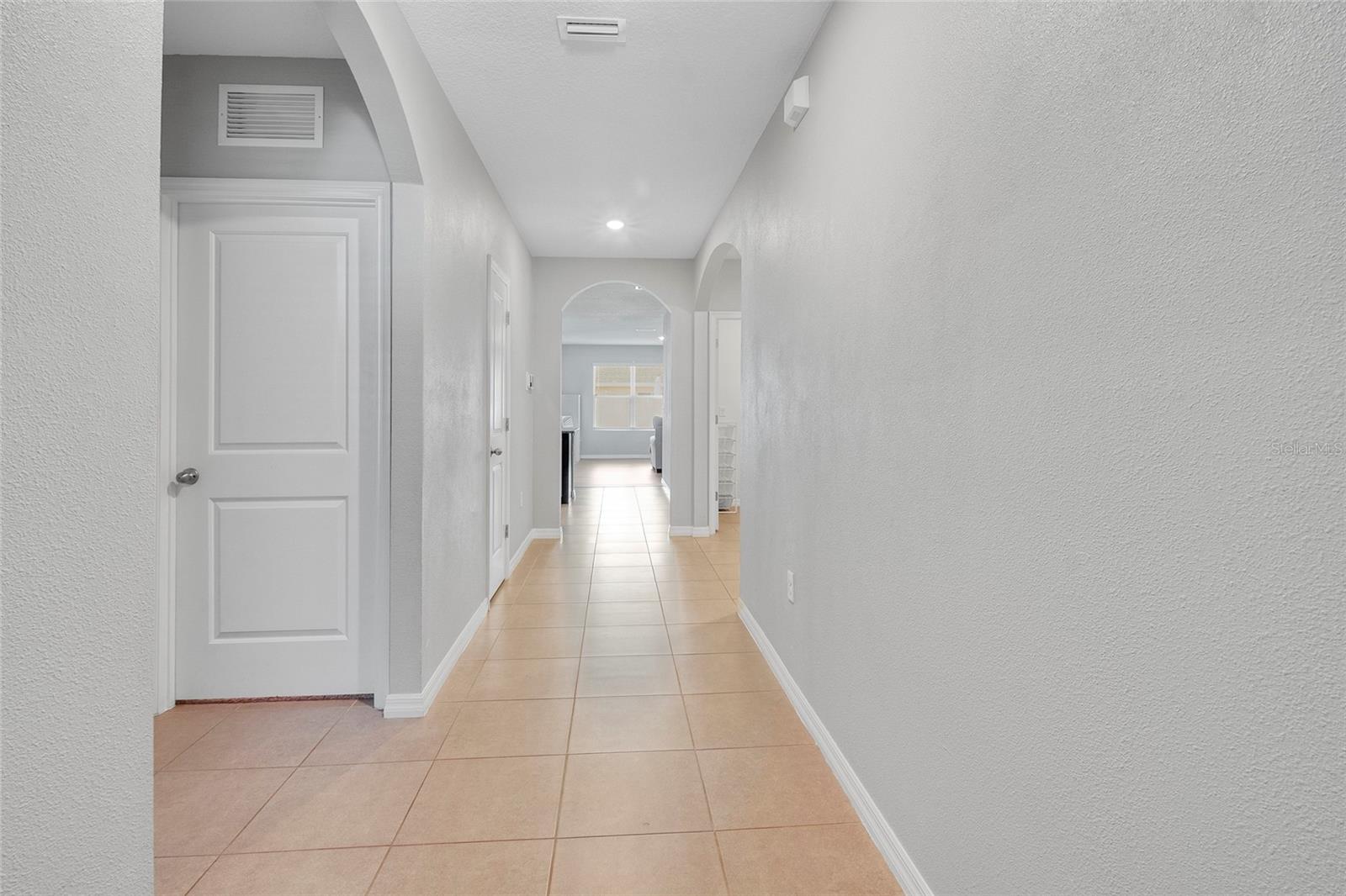 10213 Golden Light Ct Property Photo 14