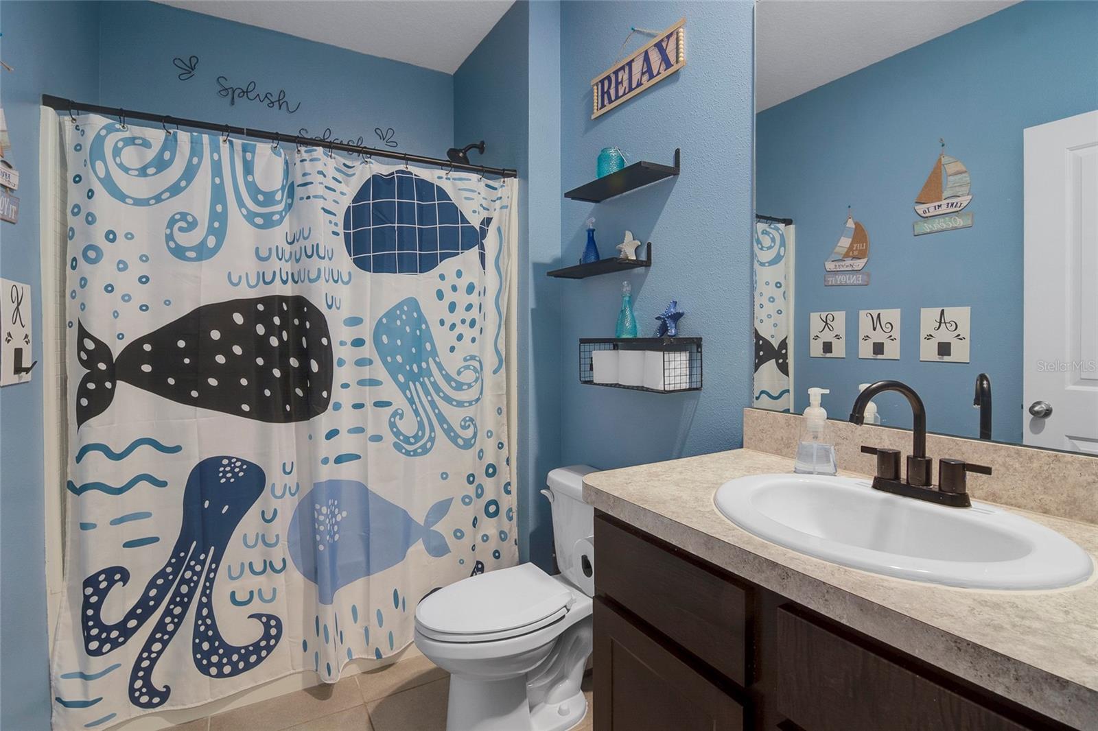 10213 Golden Light Ct Property Photo 25