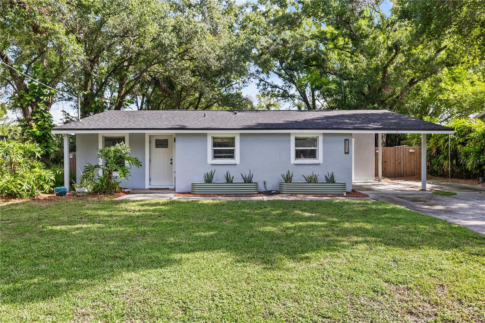 1723 W Patterson St Property Photo 1