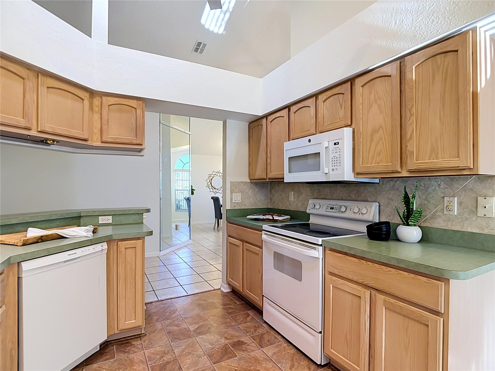 11368 Leeds Dr Property Photo 10