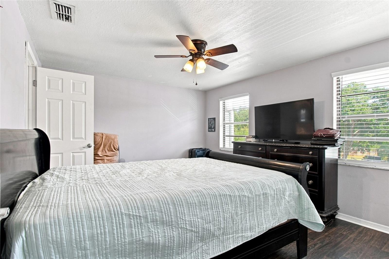 3039 Abbey Ct Property Photo 20