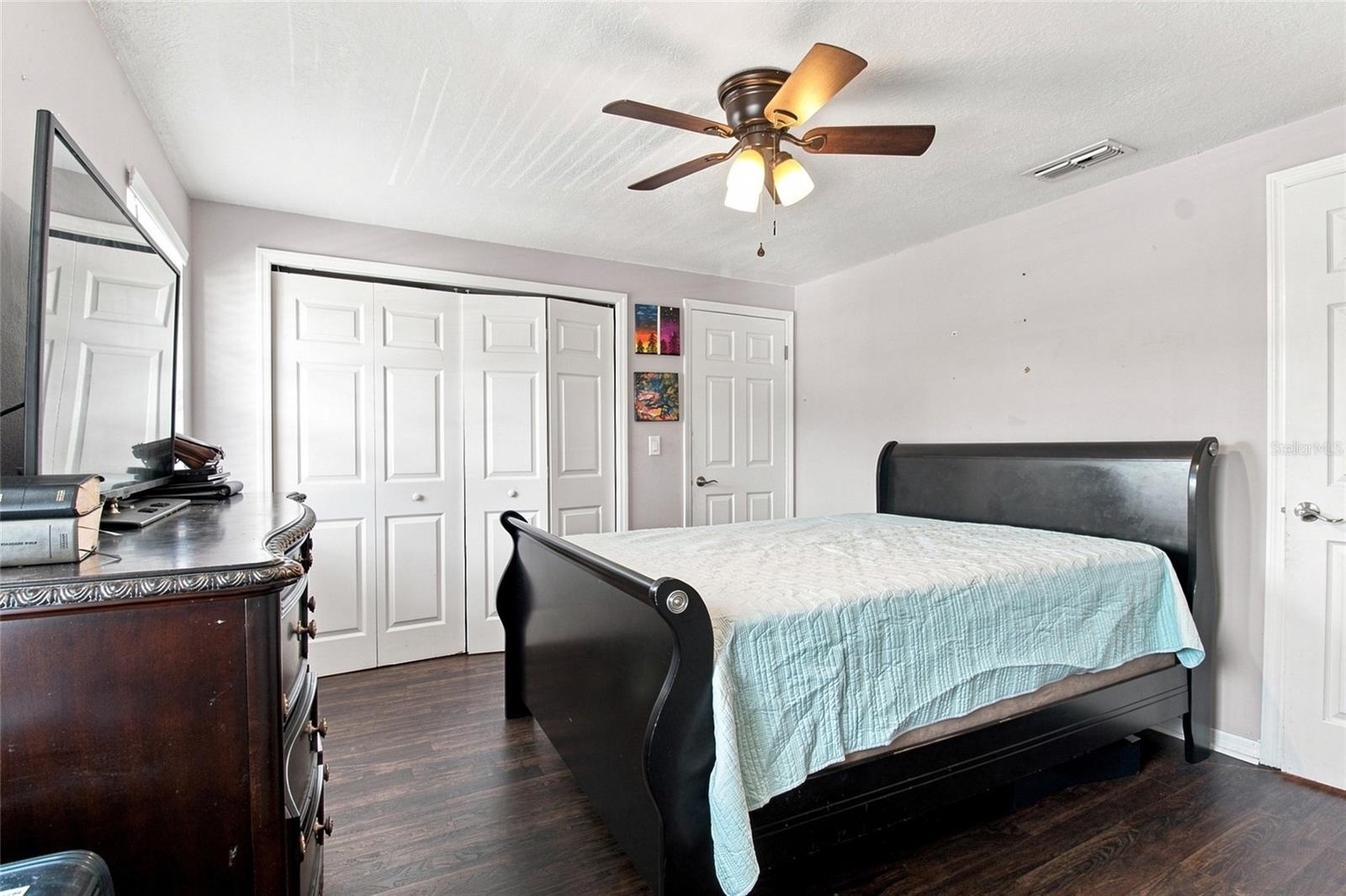 3039 Abbey Ct Property Photo 21