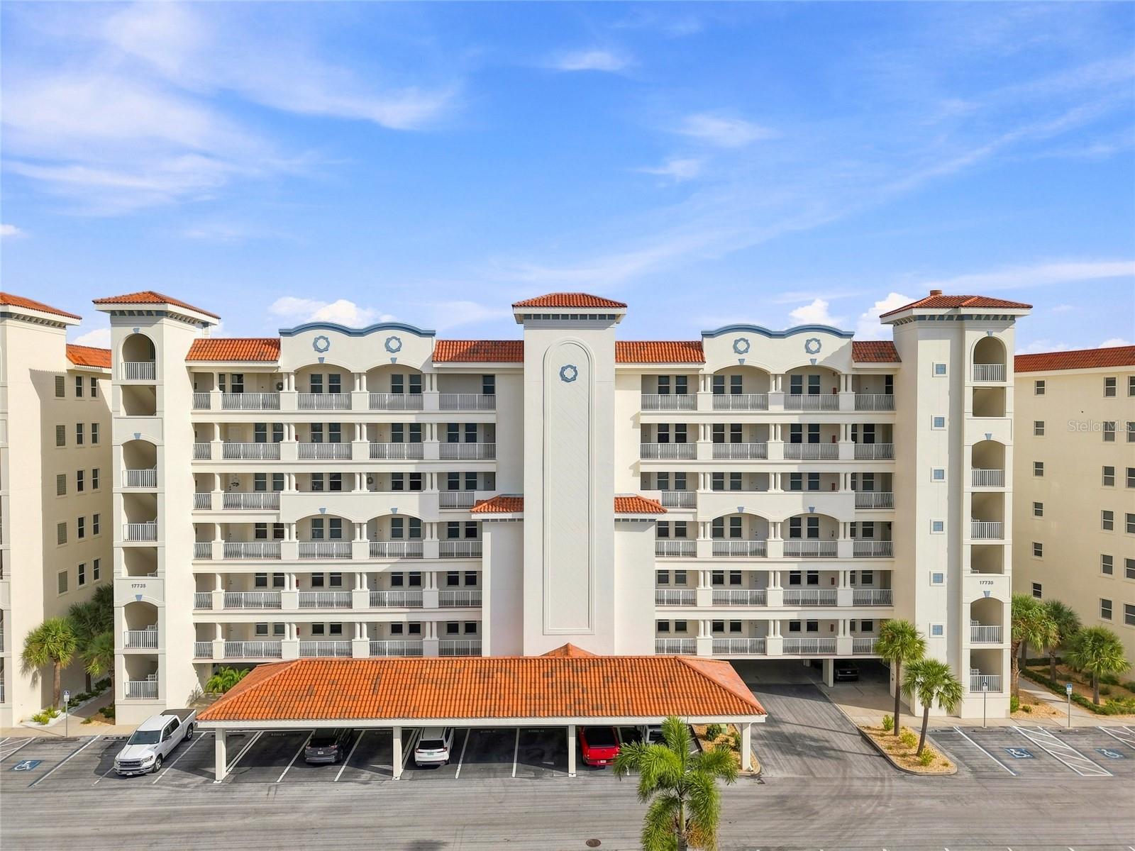 17735 Gulf Blvd #204 Property Photo 3