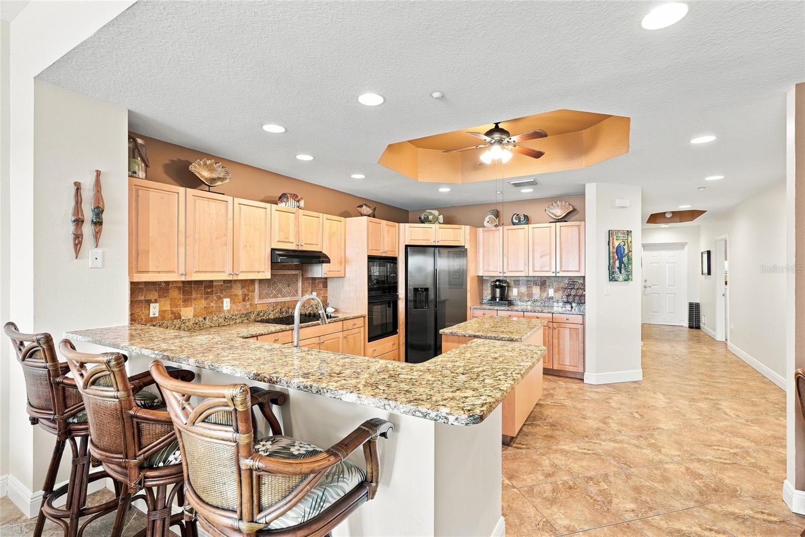 17735 Gulf Blvd #204 Property Photo 11