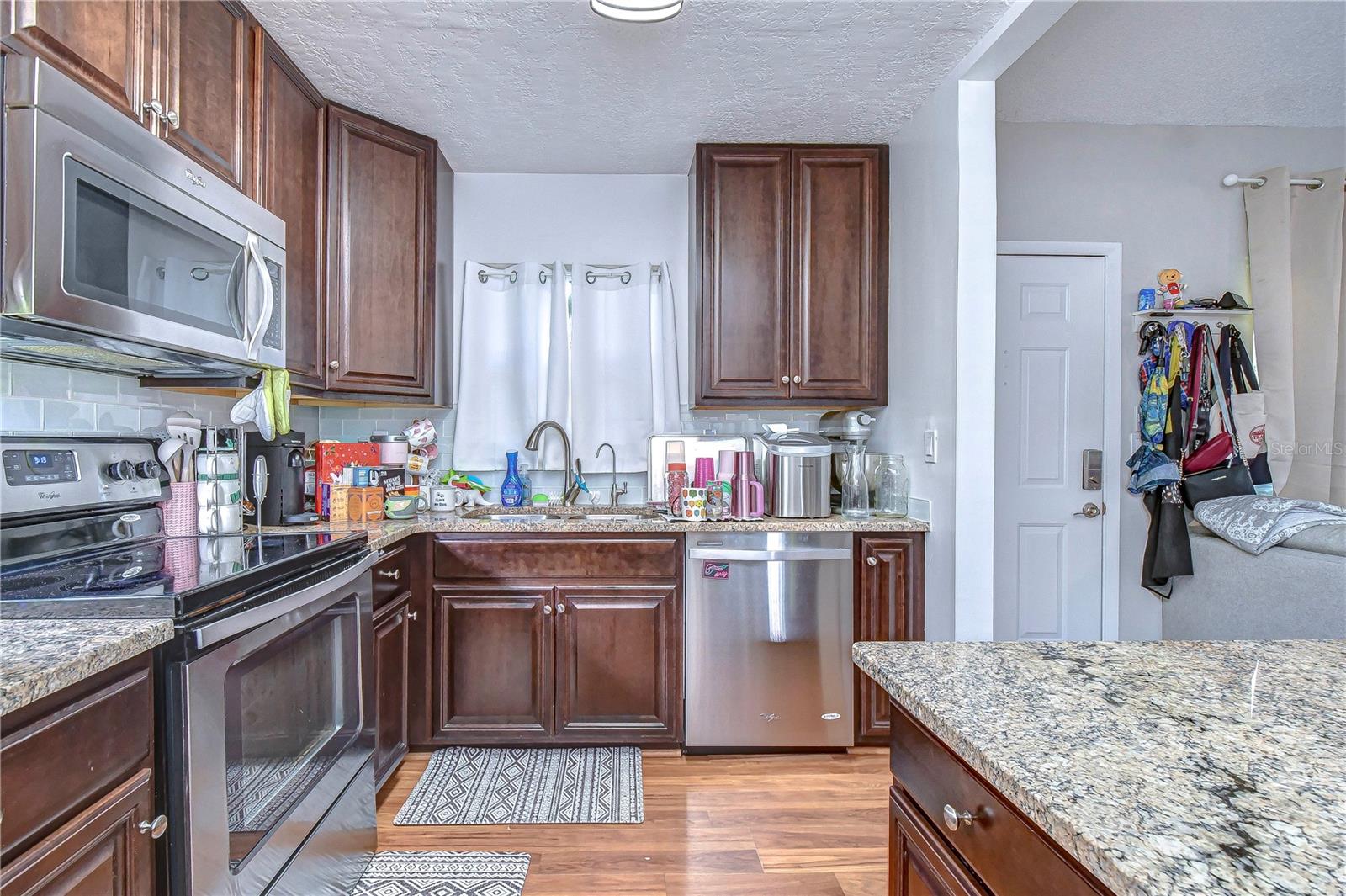 2926 Lichen Ln #a Property Photo 6